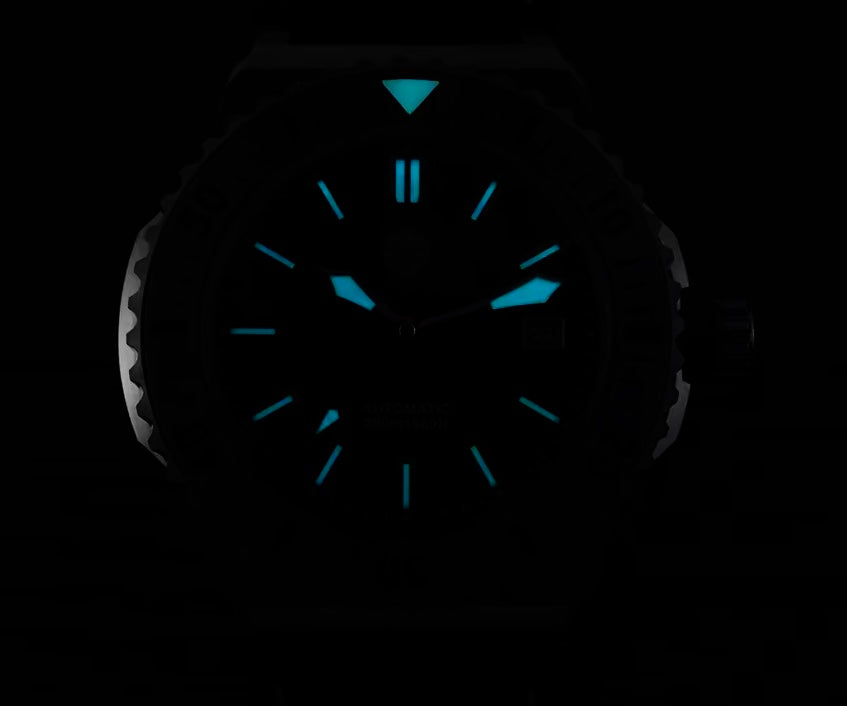 San Martin Retro Diver