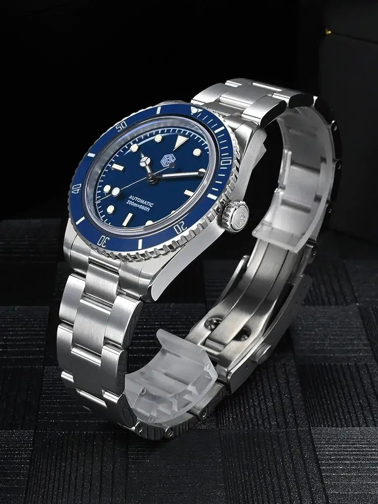 Diver Gosth